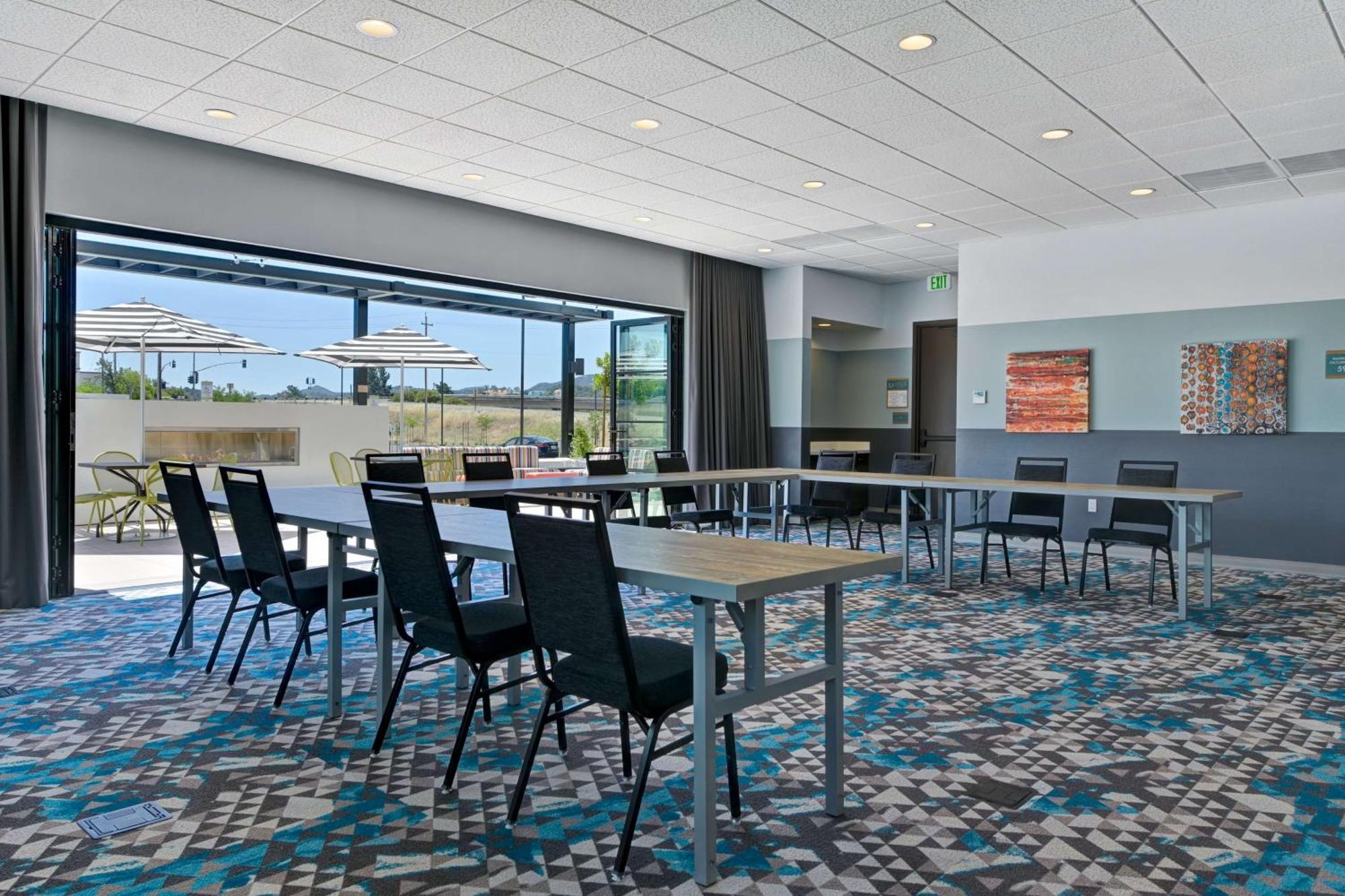 Home2 Suites By Hilton Atascadero, Ca Экстерьер фото